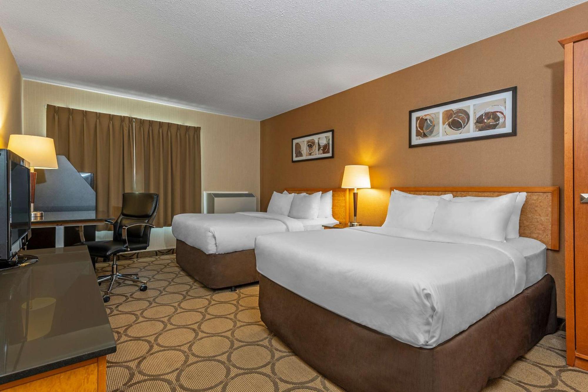 Comfort Inn West Edmonton Exterior photo