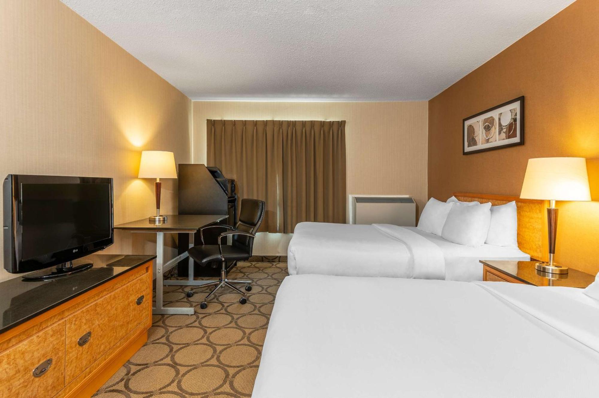 Comfort Inn West Edmonton Exterior photo
